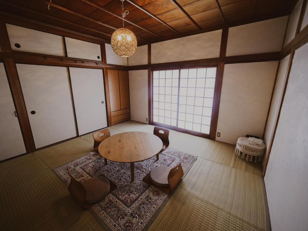 古民家ゲストハウス Chachacha Awaji Exterior photo